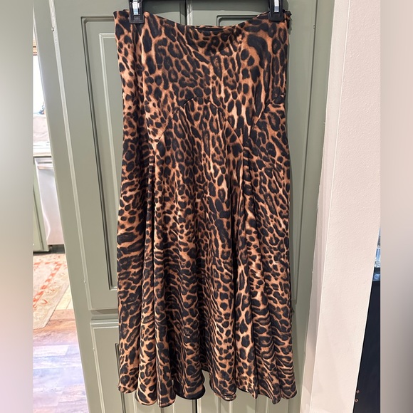 Ralph Lauren Skirt & Blouse Set - Picture 3 of 7